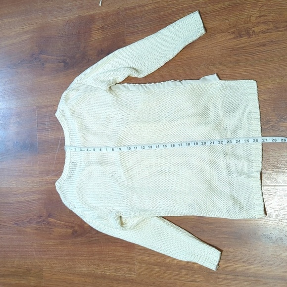 Off-white crochet sweater size small knit scoop neck, Philosophy Republic - Picture 5 of 7